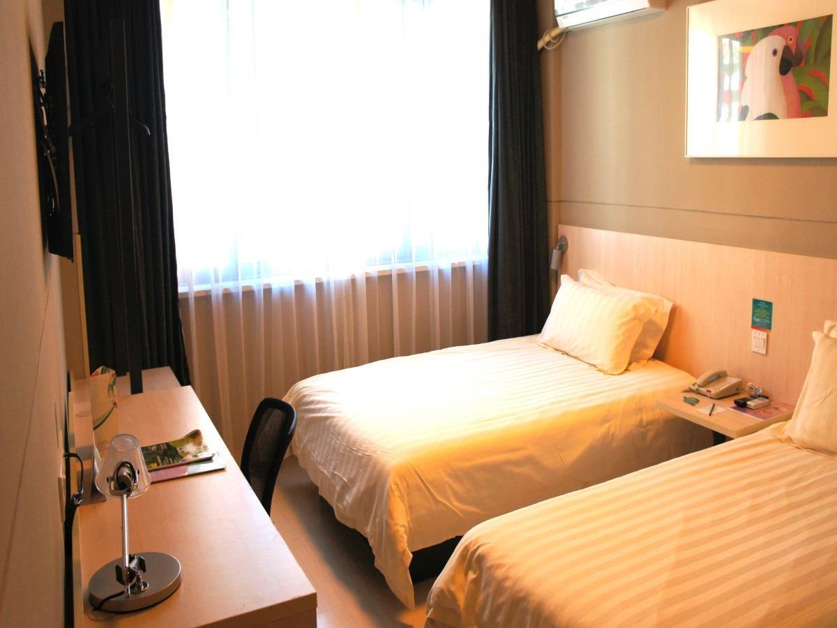 Jinjiang Inn Tonghua Shengli Road Branch Exterior photo